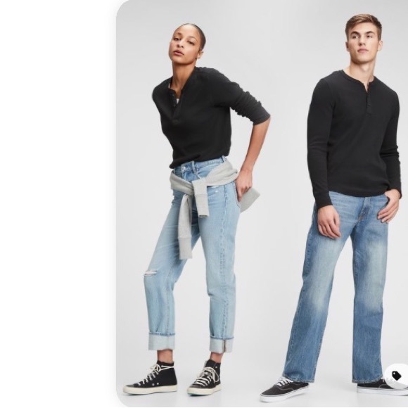 MOVING SALE | New Gap Men's Waffle Henley T-Shirt in True Black, Size Large - Picture 2 of 6